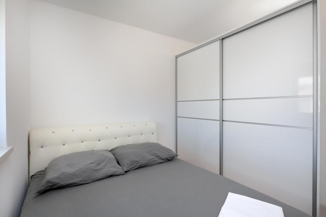 Villa Mainz Novalja Kültér fotó